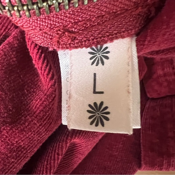 Show Me Your Mumu Berkeley Bell Crimson Red Corduroy Overalls Size Large - Picture 11 of 12